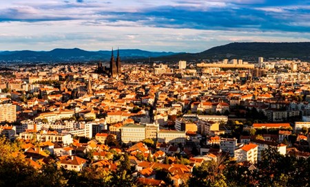 Clermont-Ferrand Auvergne Airport - All Information on Clermont-Ferrand Auvergne Airport (CFE)